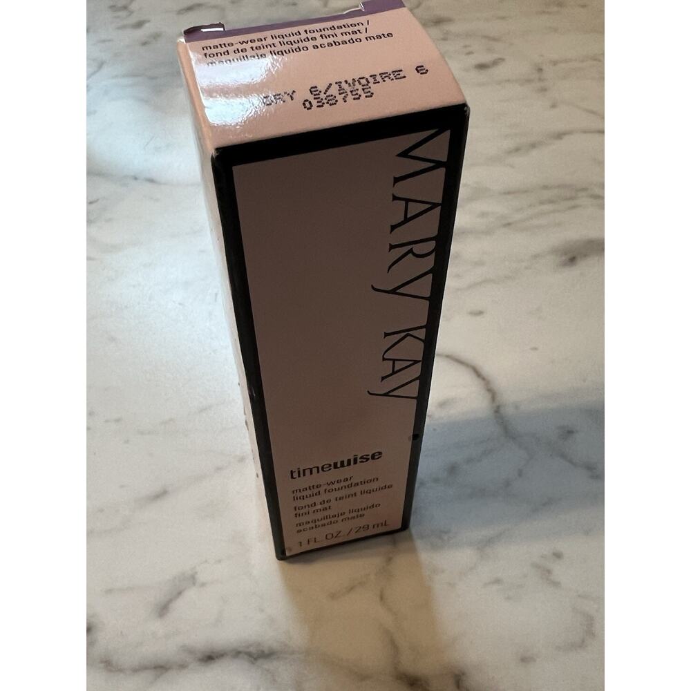 Mary Kay IVORY 6 Timewise Matte Wear Foundation